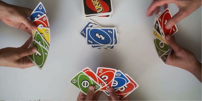 Lá bài +2 và +4 rất hữu ích trong cách chơi bài Uno